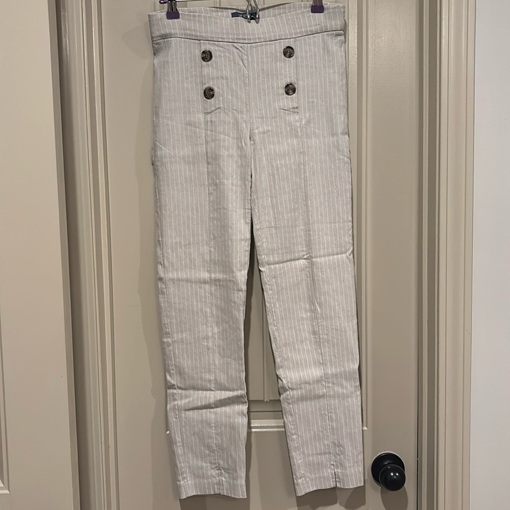 Striped capri pants